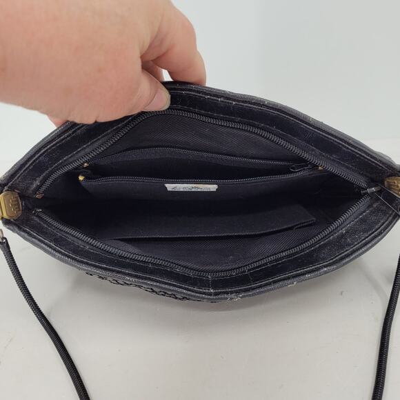 La Regale 80s Black Mesh Bag with Snake Chain Strap Vintage Evening Purse - Picture 8 of 12